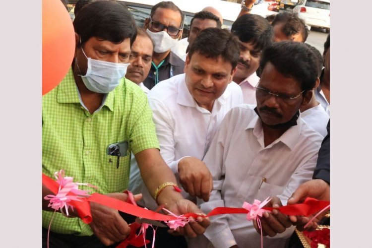 Union Minister Ramdas Athawale launched The Library Cafe