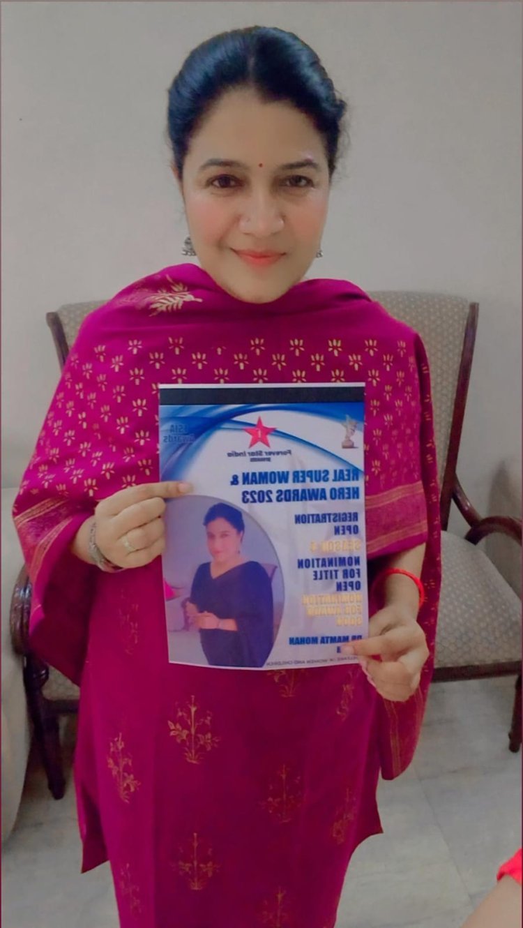 Real Super Women Award Poster Unveiled by Dr. Mamta Mohan in New Delhi